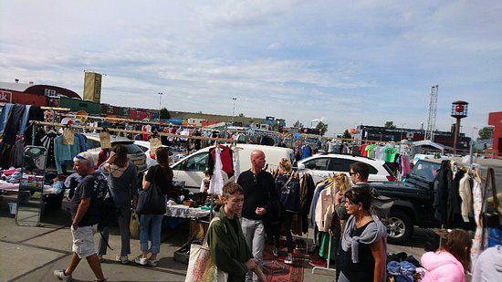IJ-hallen vlooienmarkt