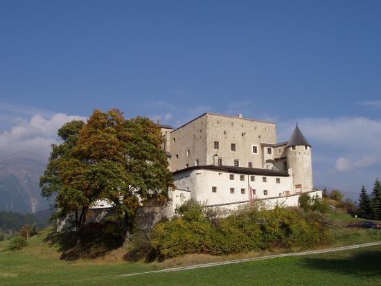 Burg Nauderberg