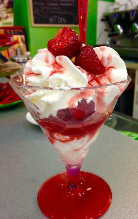 Gelateria Eis Pazzano