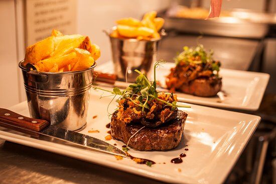 Salmon Leap Inn Gastropub