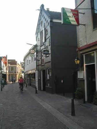 Gallerie Lood Om Oud Glas