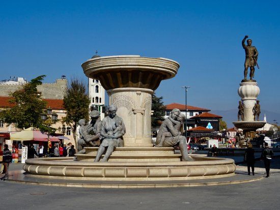 Fountain of the Mothers of Macedonia