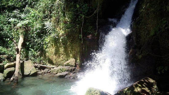 Bayugin Falls