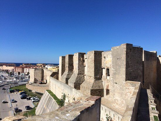 Castillo de Guzman El Bueno