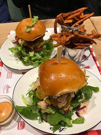 Louis finest Burgers & Steaks