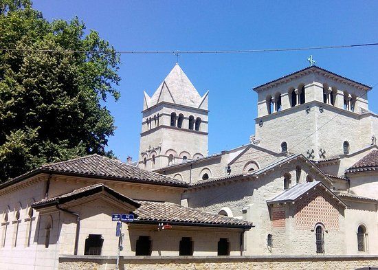 Abdij van Saint Martin d'Ainay