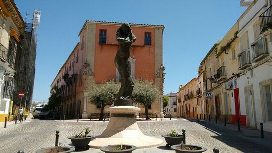 Monumento a Lola Flores