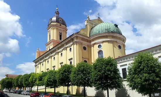 Hofkirche Unserer Lieben Frau
