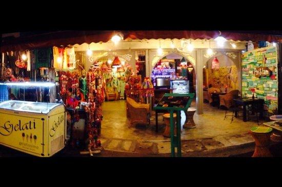 Pai Siam Bar & Bistro