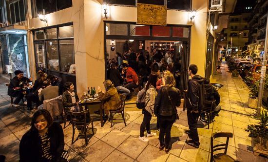 Tzangko-Django Barokafenes