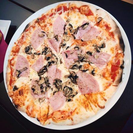 Na Wodzie Restaurant