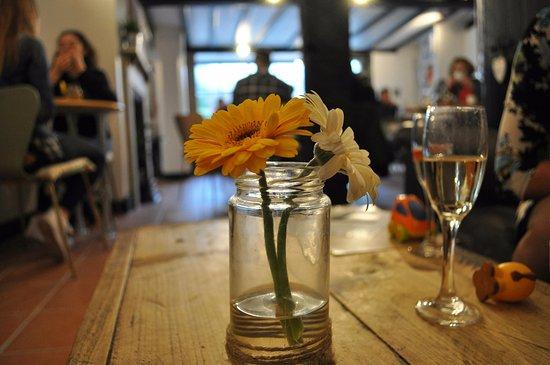 Elderberry Blacks Cafe