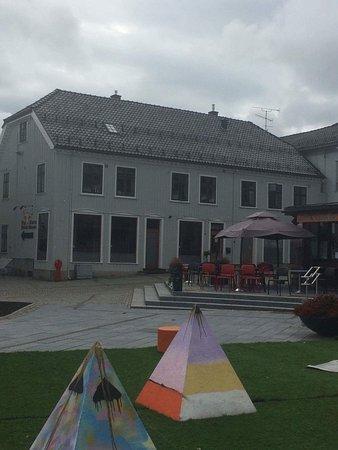 New Ambassadør indisk