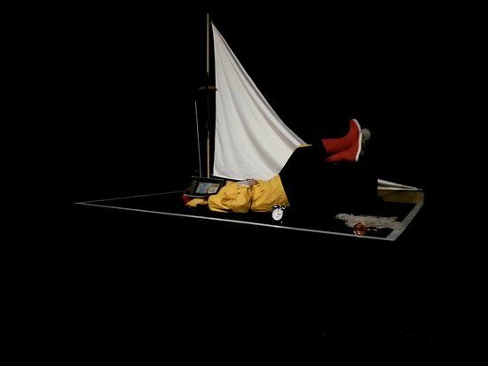 Théâtre À Moustaches