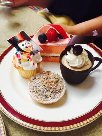 The Beach Club Restaurant at the Breakers