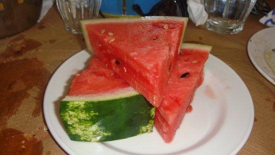 Lepi Tsipouro kai Mezes