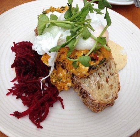 Frank and Ginger Cafe