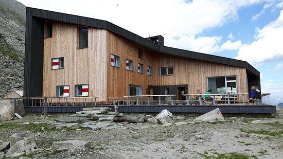 Rifugio Ponte Di Ghiaccio