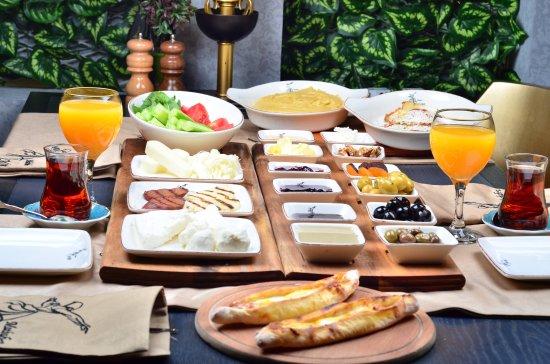 Matbah-i Amire Osmanli ve Türk Mutfaği