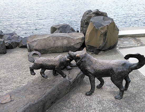 Bernacchi Tribute Sculptures