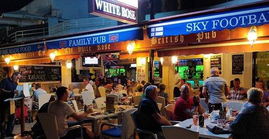 White Rose Family Fun Pub