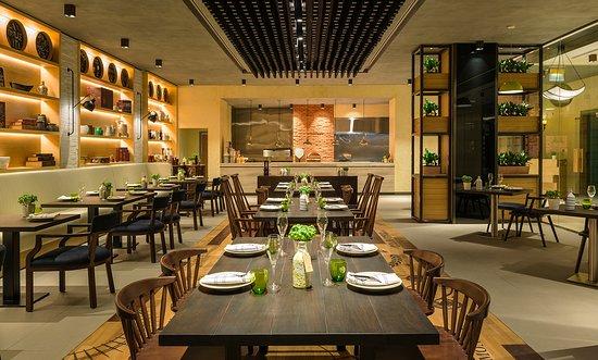 Filini Bar & Restaurant