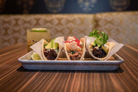 Uno Mas Street Tacos + Spirits