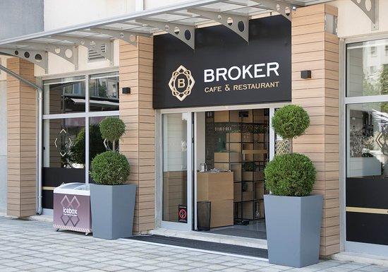 Cafe & Restaurant Broker