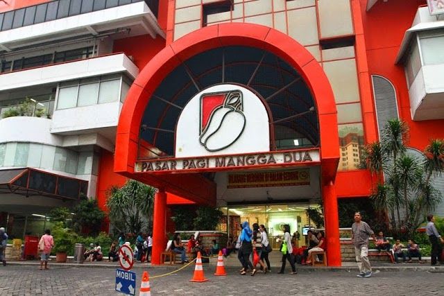 Pasar Pagi Mangga Dua