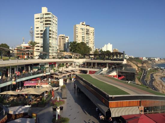 Centro Comercial Larcomar