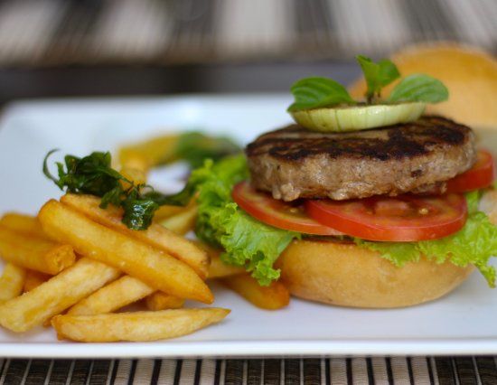 Lua-Lounge & Restaurant