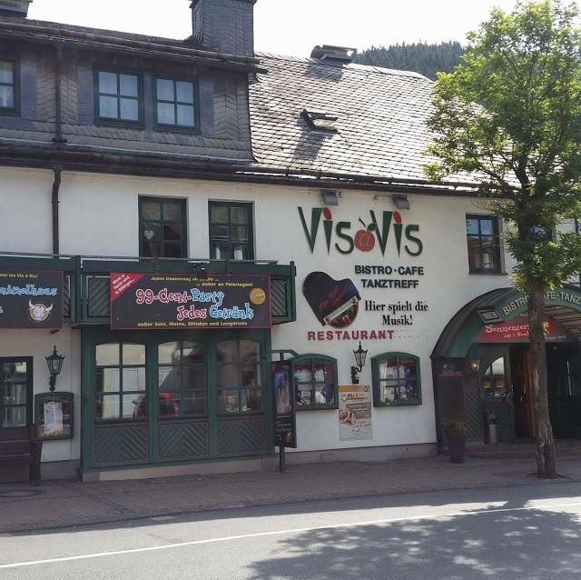 Vis a Vis Bistro Bar Tanzlokal