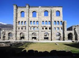 Ruïnes van Teatro Romano