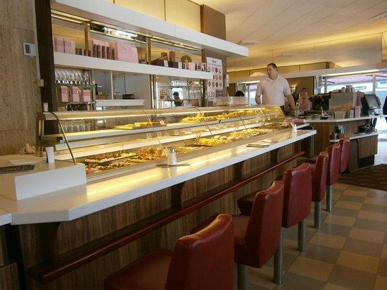 Cafe-Konditorei Aida