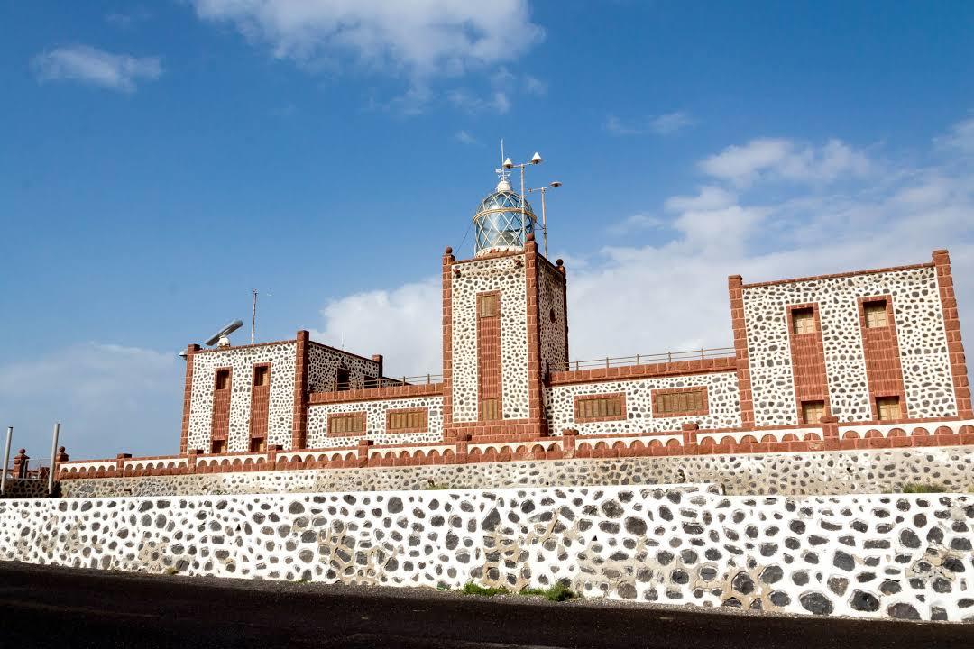 Faro de La Entallada