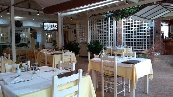 Platanias Venue Restaurant & Lounge Bar