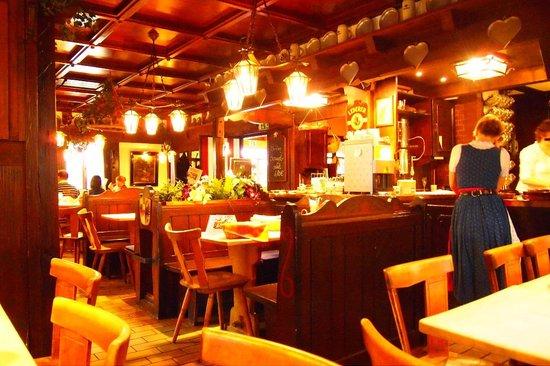 Frankische Weinstube im Handwerkerhof