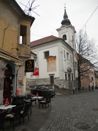 Clementina Caffe Bar