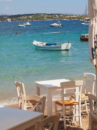 Akrogialia Restaurant