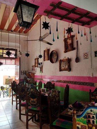 Restaurant & Gallery Luz de Luna