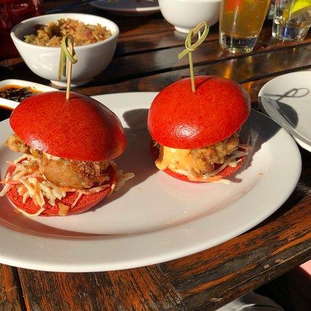 Happyhappyjoyjoy East