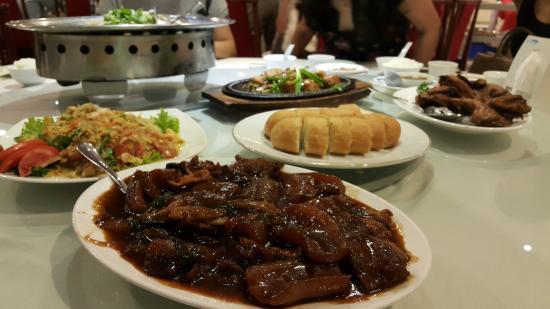 Wisma Benteng Seafood Restaurant