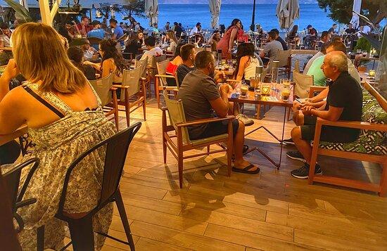 Palazzo Cafe Bar day&night