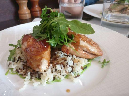 On Ne Parle Pas La Bouche Pleine