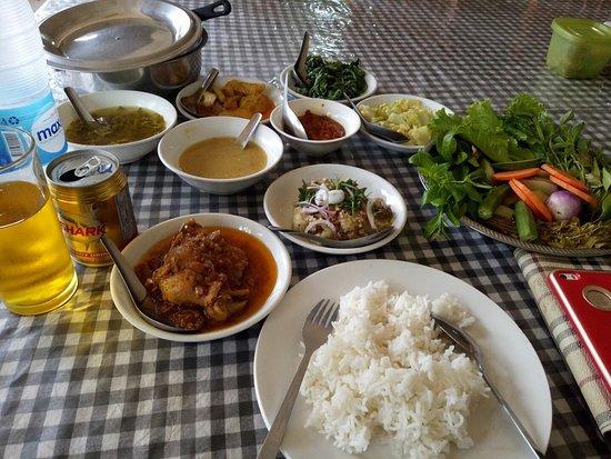 Zawe Marn Myanmar Cuisine