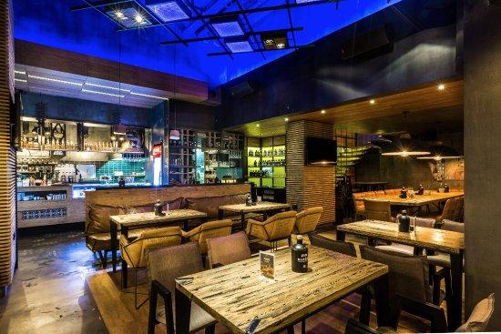 Barrio The Neighbourhood Cafe