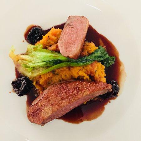 The Savannah Bar & Restaurant