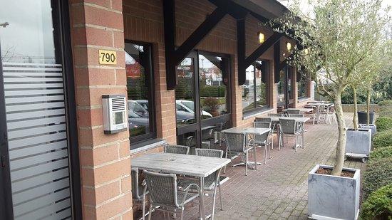 Eat Brasserie By Les Enfants du Piree