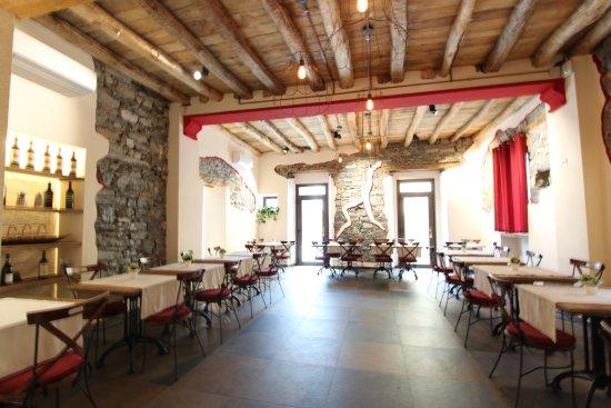 Stone House Restaurant on Lake Como