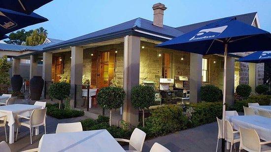 Mintt Street Cafe & Coffee Shop